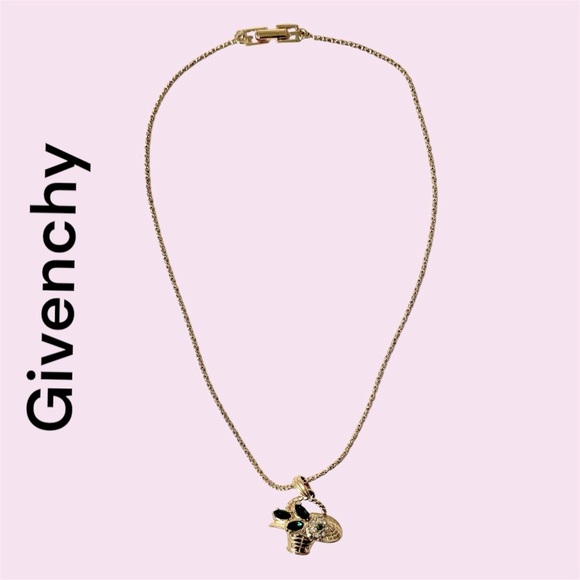 SOLD. Givenchy vintage flower basket charm choker necklace. Make an offer. - Picture 4 of 8